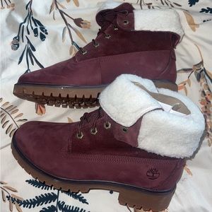 New timberlands with fur